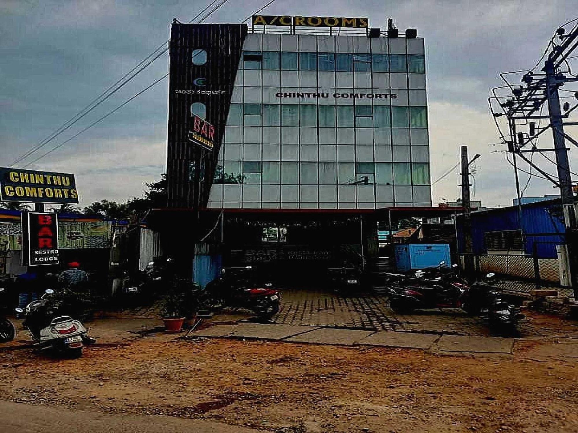 斯波特昂41441辛图舒适酒店 Tumkur 外观 照片